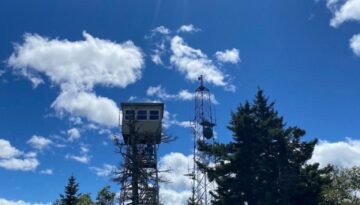 Pack Monadnock Tower