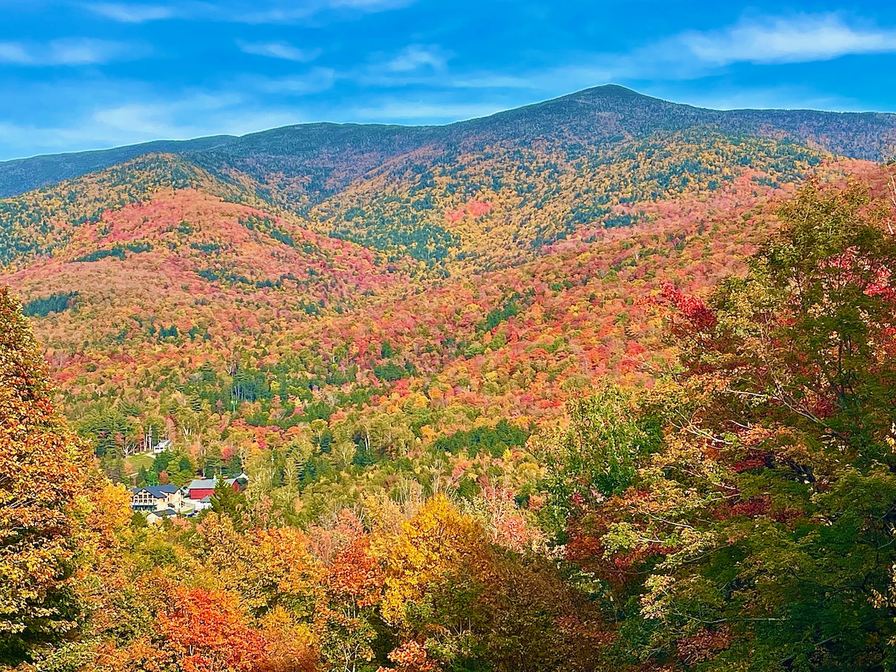 White Mountain Fall Foliage Road Trip - Outdoor Odyssey